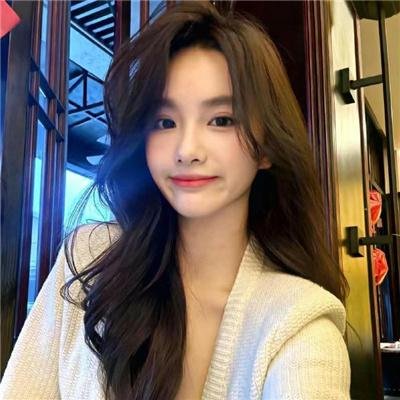 暹罗女王海报